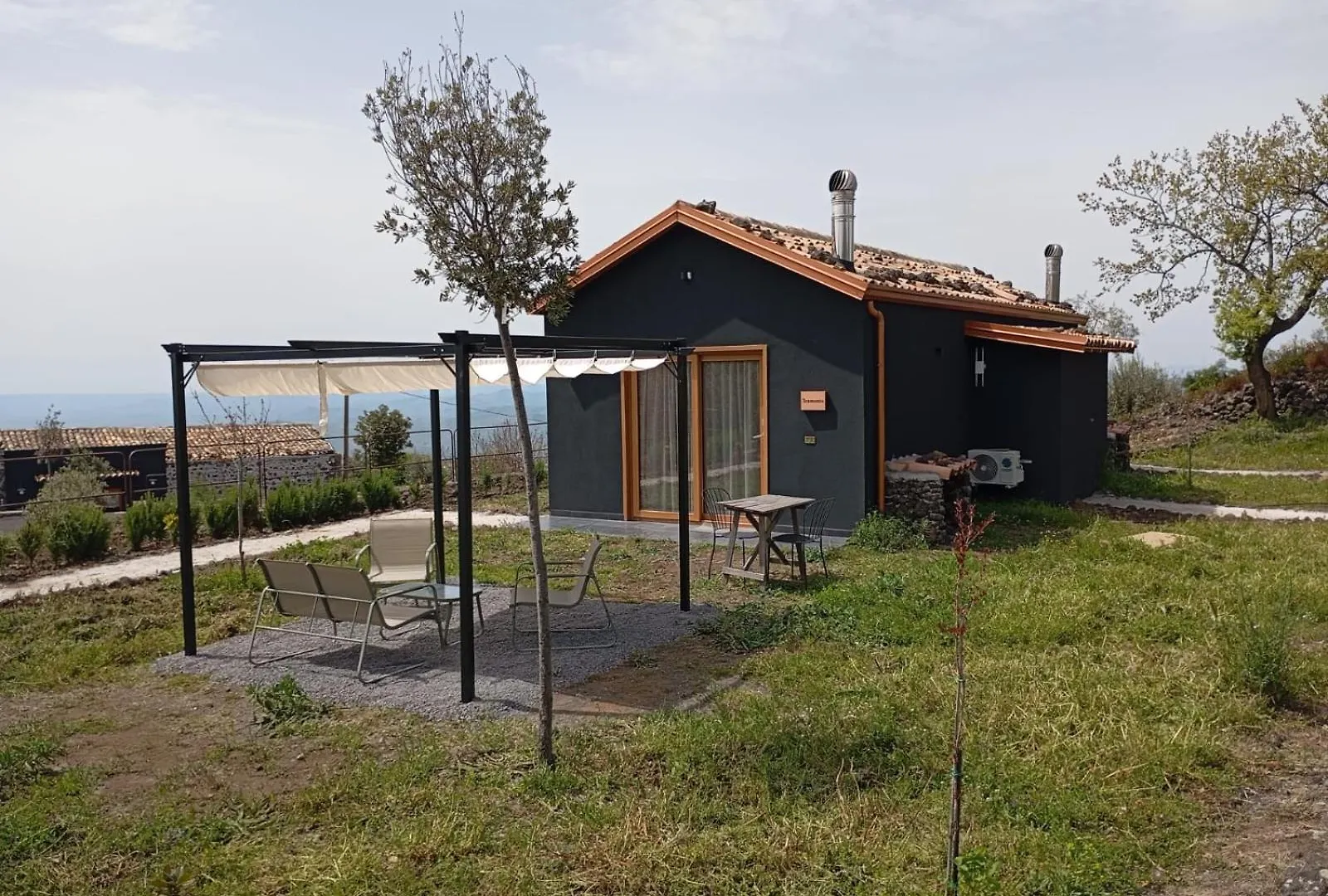 Podere Dell'Etna Segreta - Essential Nature Hotel & Glamping Biancavilla